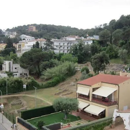 Cruz Szálloda Tossa de Mar